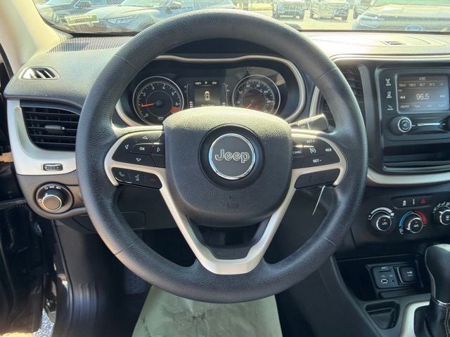 2015 Jeep Cherokee Sport