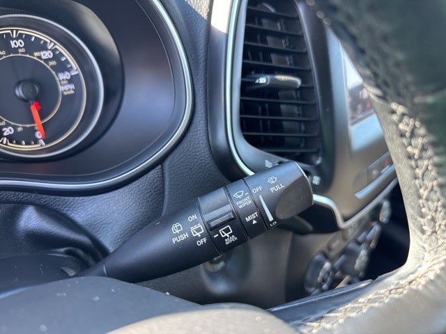 2020 Jeep Cherokee Altitude