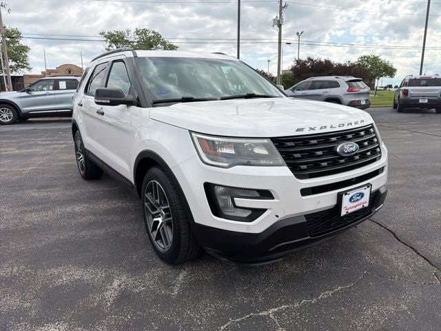 2016 Ford Explorer Sport