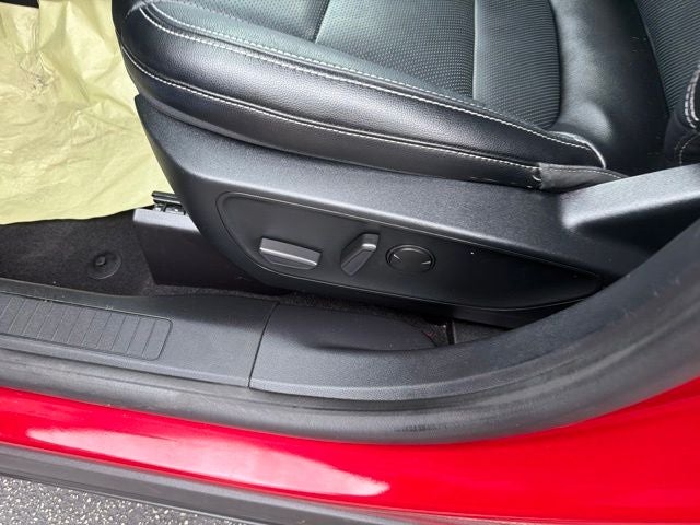 2020 Ford Escape Hybrid Titanium