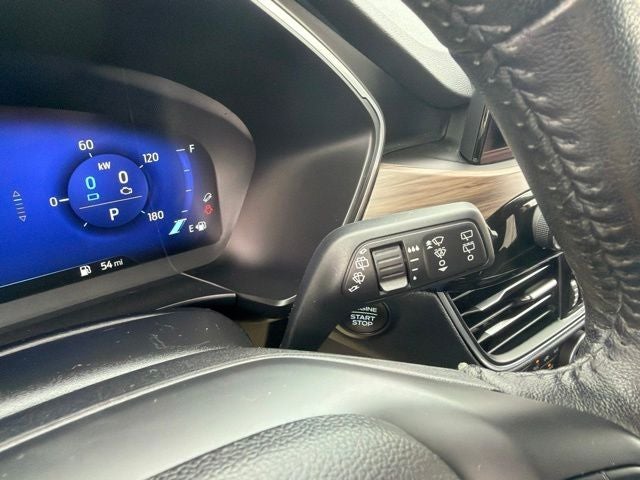 2020 Ford Escape Hybrid Titanium