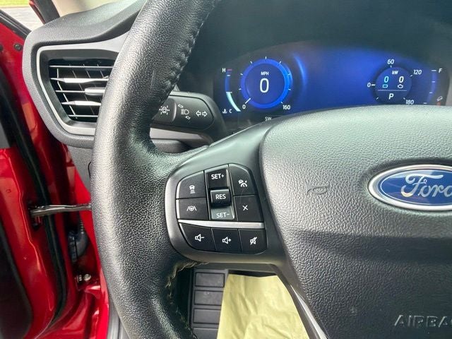 2020 Ford Escape Hybrid Titanium