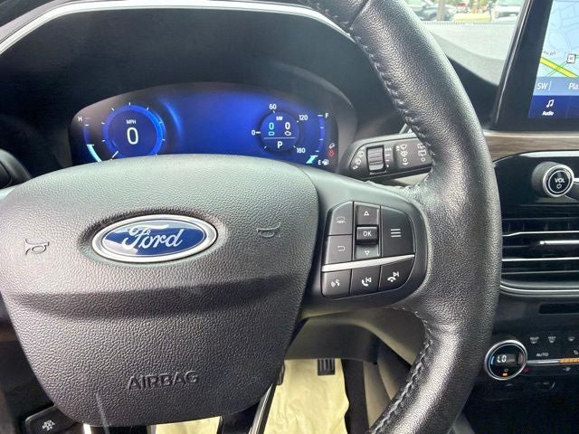 2020 Ford Escape Hybrid Titanium