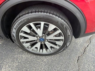 2020 Ford Escape Hybrid Titanium