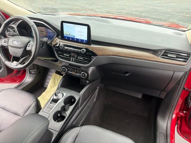 2020 Ford Escape Hybrid Titanium