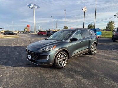 2022 Ford Escape Titanium