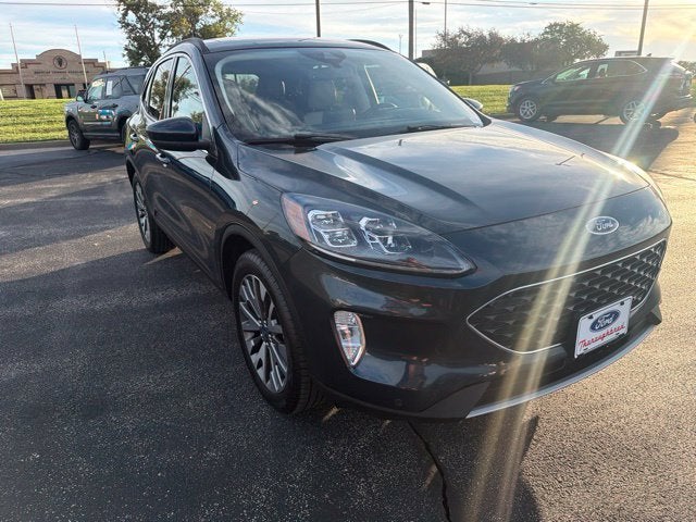 2022 Ford Escape Titanium