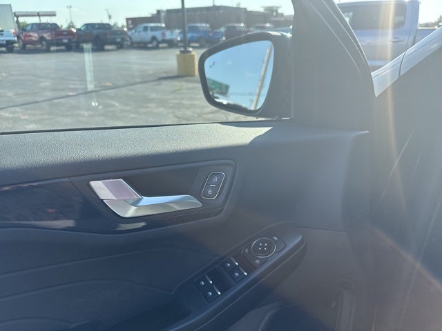 2026 Ford Escape Hybrid ST-Line Select