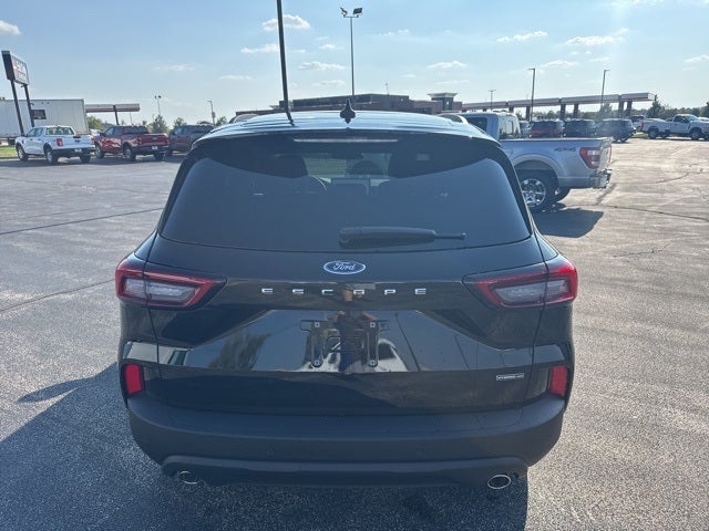 2026 Ford Escape Hybrid ST-Line Select