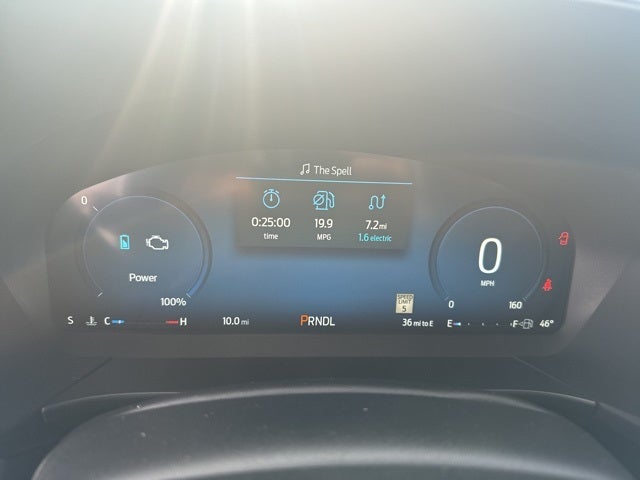 2026 Ford Escape Hybrid ST-Line Select