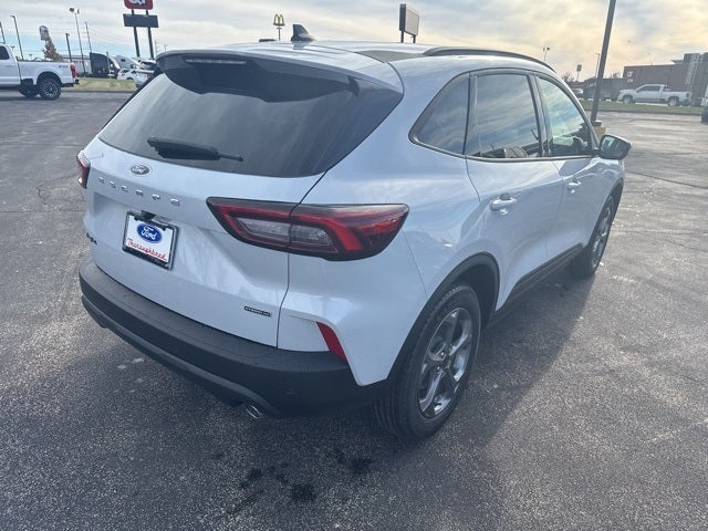 2026 Ford Escape Hybrid ST-Line Select