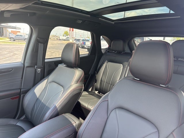 2025 Ford Escape ST-Line Elite