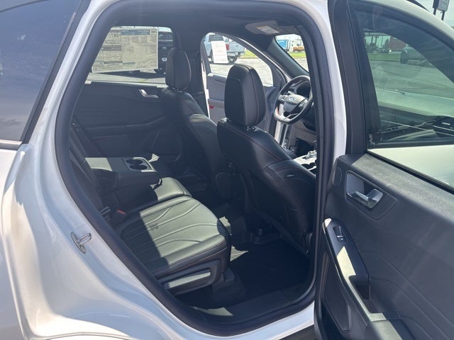 2025 Ford Escape ST-Line Elite