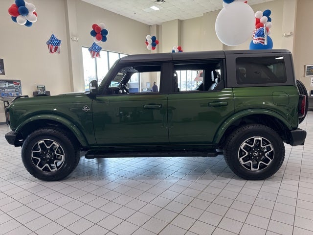 2024 Ford Bronco Outer Banks