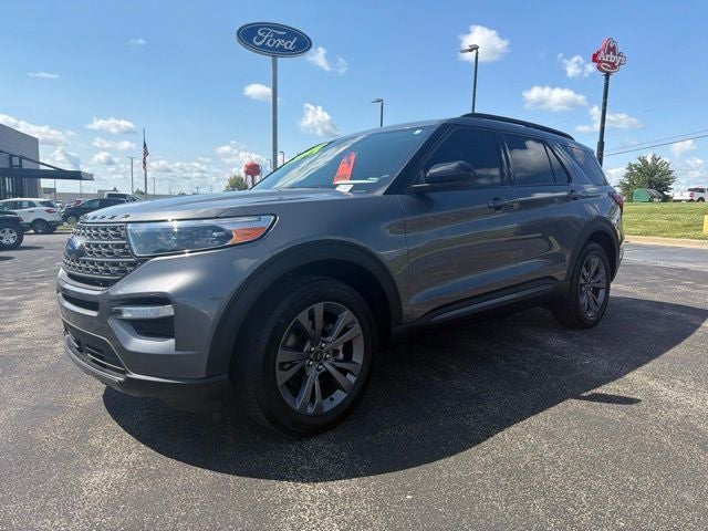 2023 Ford Explorer XLT