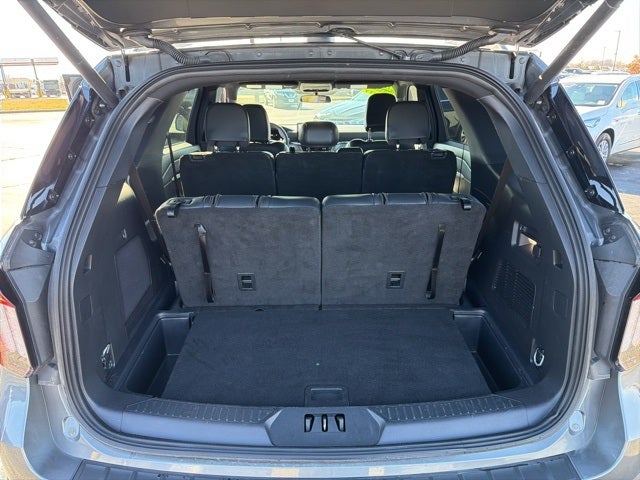 2025 Ford Explorer ST-Line ST-Line