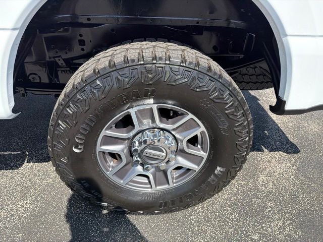2024 Ford F-250SD Lariat