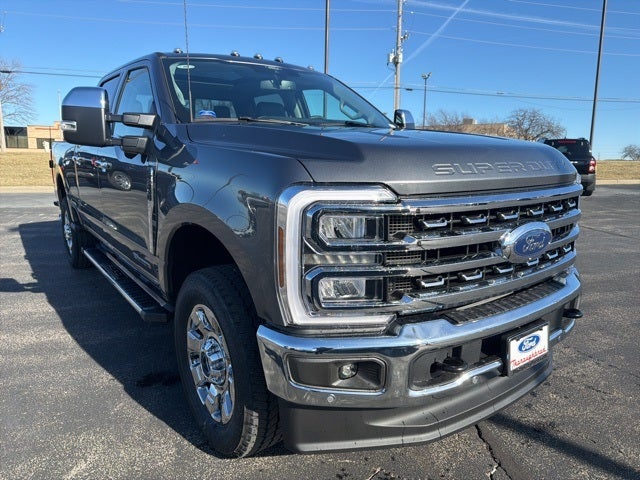 2026 Ford F-350SD Lariat