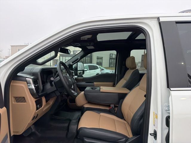 2026 Ford F-450SD Lariat DRW