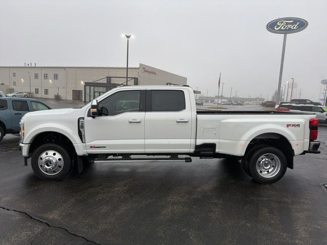 2026 Ford F-450SD Lariat DRW