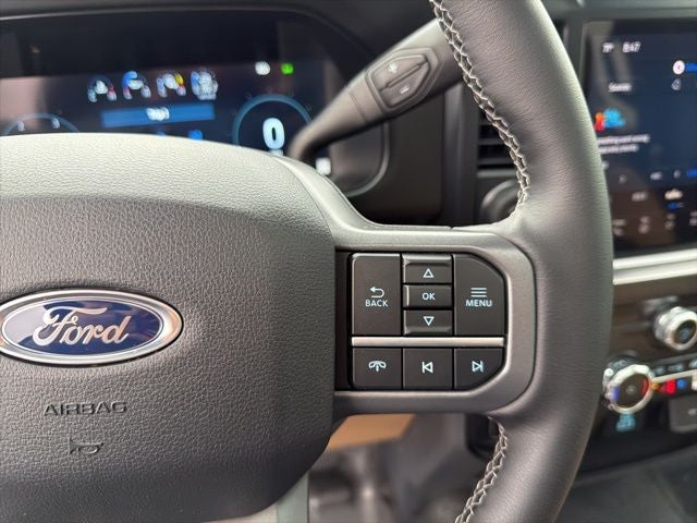 2026 Ford F-450SD Lariat DRW