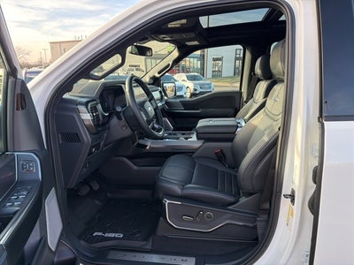 2025 Ford F-150 Platinum