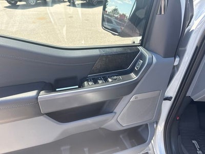 2024 Ford F-150 Lightning Flash