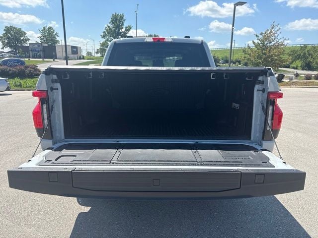2024 Ford F-150 Lightning Flash