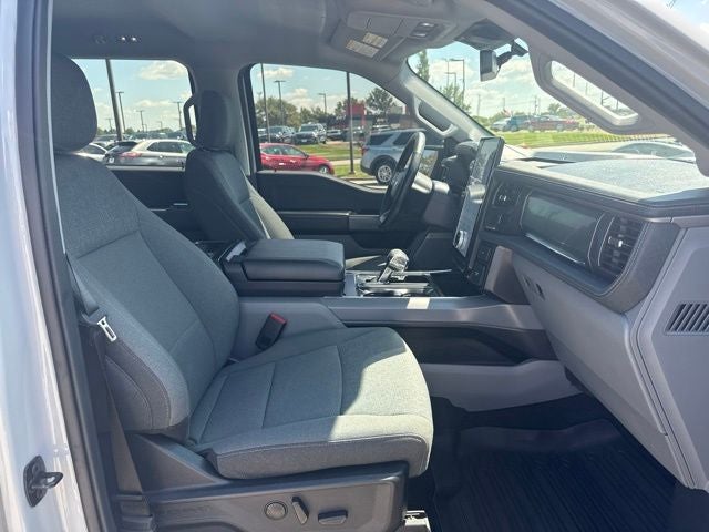 2024 Ford F-150 Lightning Flash