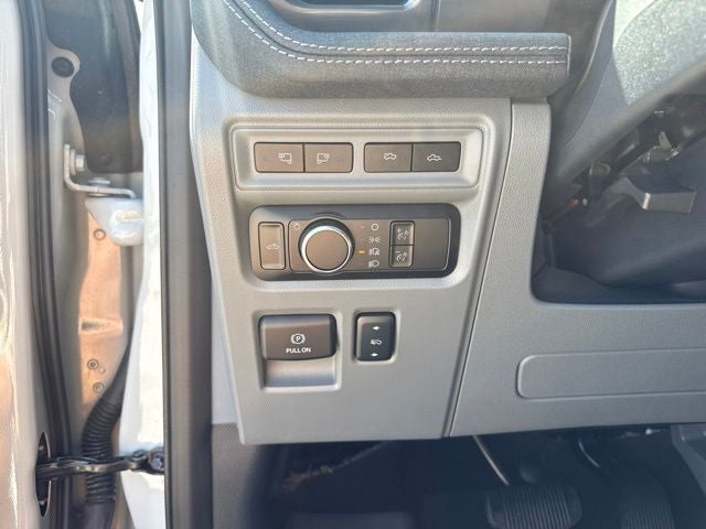2024 Ford F-150 Lightning Flash