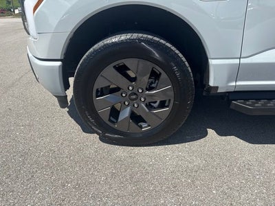 2024 Ford F-150 Lightning Flash