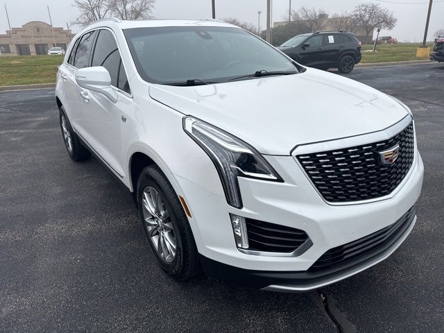 2022 Cadillac XT5 Premium Luxury