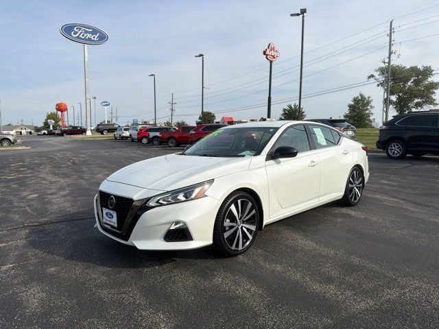 2022 Nissan Altima 2.5 SR