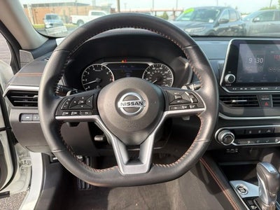 2022 Nissan Altima 2.5 SR