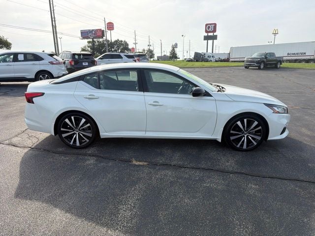 2022 Nissan Altima 2.5 SR