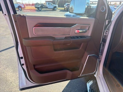 2022 RAM 3500 Laramie