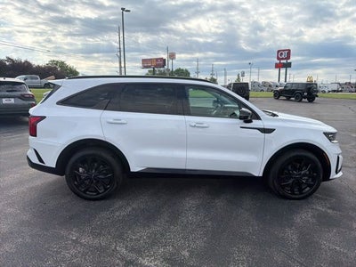 2022 Kia Sorento SX