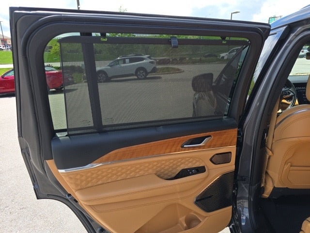 2024 Jeep Grand Cherokee L Summit Reserve