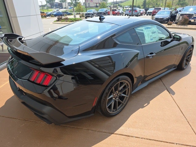 2025 Ford Mustang Dark Horse
