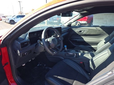 2025 Ford Mustang Dark Horse