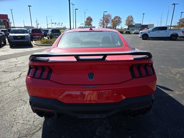 2025 Ford Mustang Dark Horse