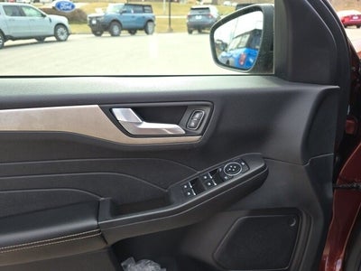 2021 Ford Escape SE Hybrid