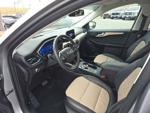 2022 Ford Escape Plug-In Hybrid Titanium