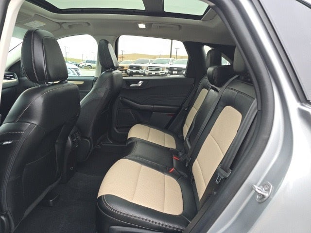 2022 Ford Escape Plug-In Hybrid Titanium