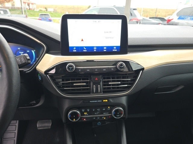 2022 Ford Escape Plug-In Hybrid Titanium