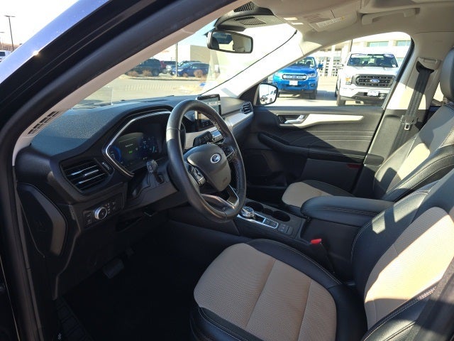 2021 Ford Escape Titanium Hybrid