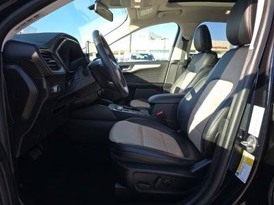 2021 Ford Escape Titanium Hybrid