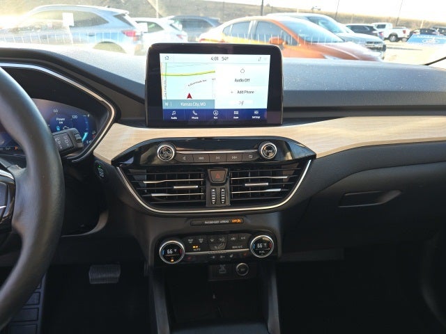 2021 Ford Escape Titanium Hybrid