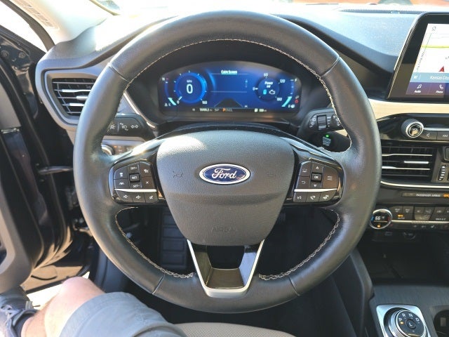 2021 Ford Escape Titanium Hybrid