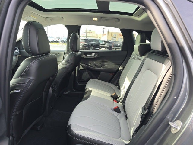 2026 Ford Escape Hybrid Platinum